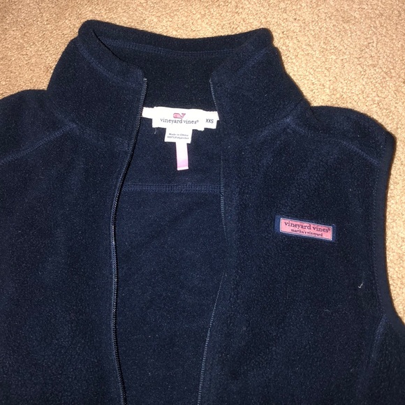 Navy Blue Vineyard Vines Vest - Picture 2 of 2
